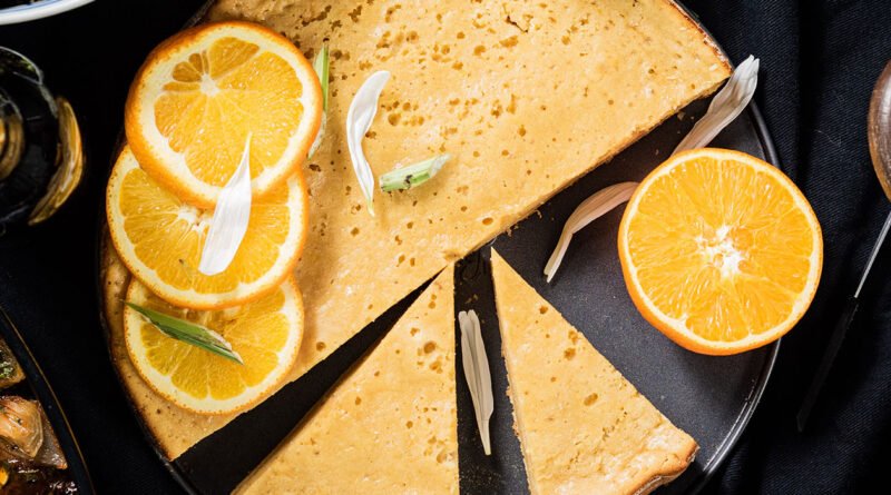 Tarta de naranja con queso crema, Rigo Macías