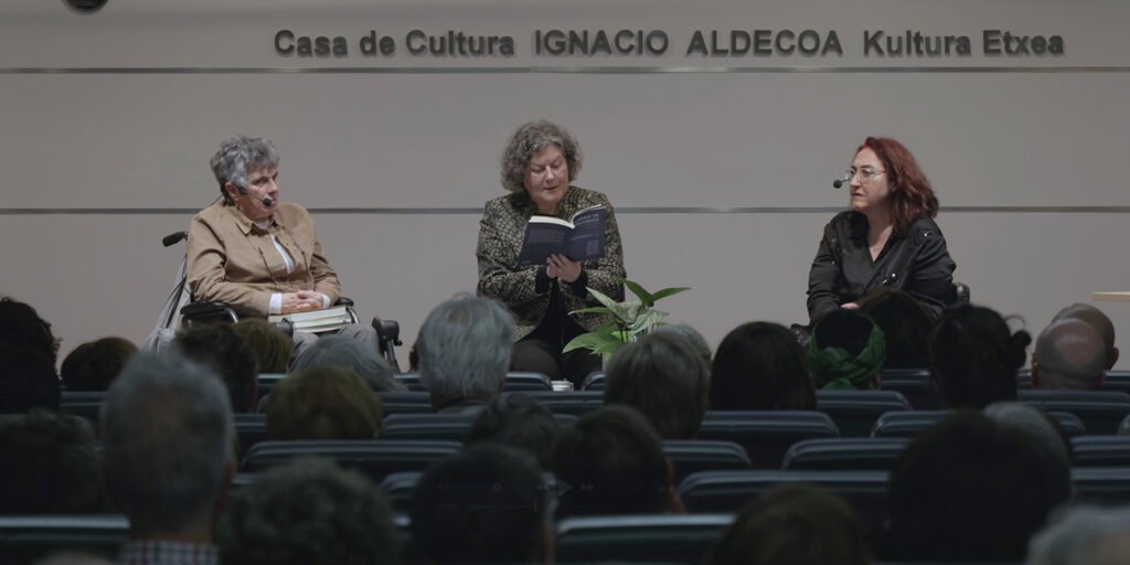 Cita con la Poesía, marzo de 2025. Neus Aguado, Tere Irastortza e Isabel Marina