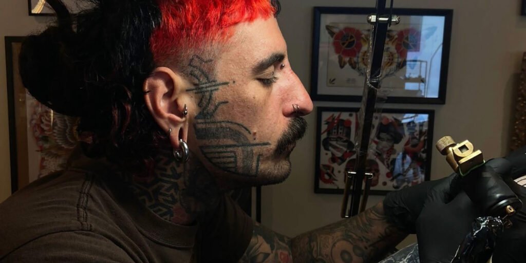 Iban Garcia, Tatuador