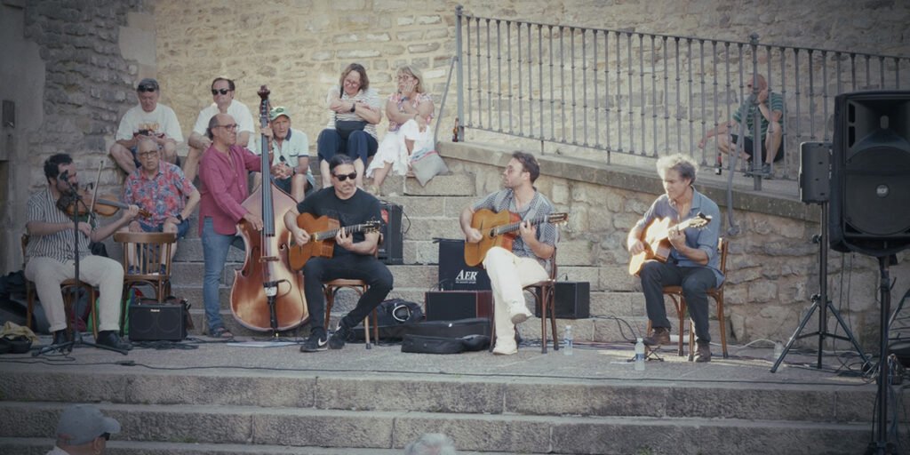 JAZZ UP!, Araba Hot Club