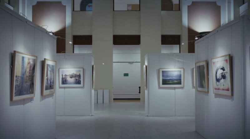 Ochenta años de luz y agua: la acuarela celebra su historia en Vitoria-Gasteiz