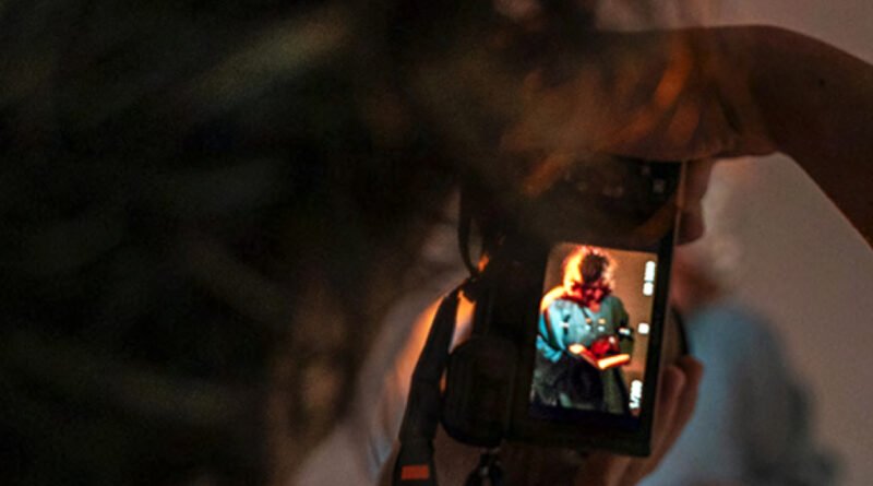 Cuando la fotografía se enamoró de la escena y “Quedó prohibido el suicidio en primavera”