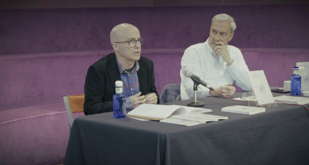 Kepa Murua presenta en Vitoria su nuevo poemario "La voz humilde en el brillo del agua"