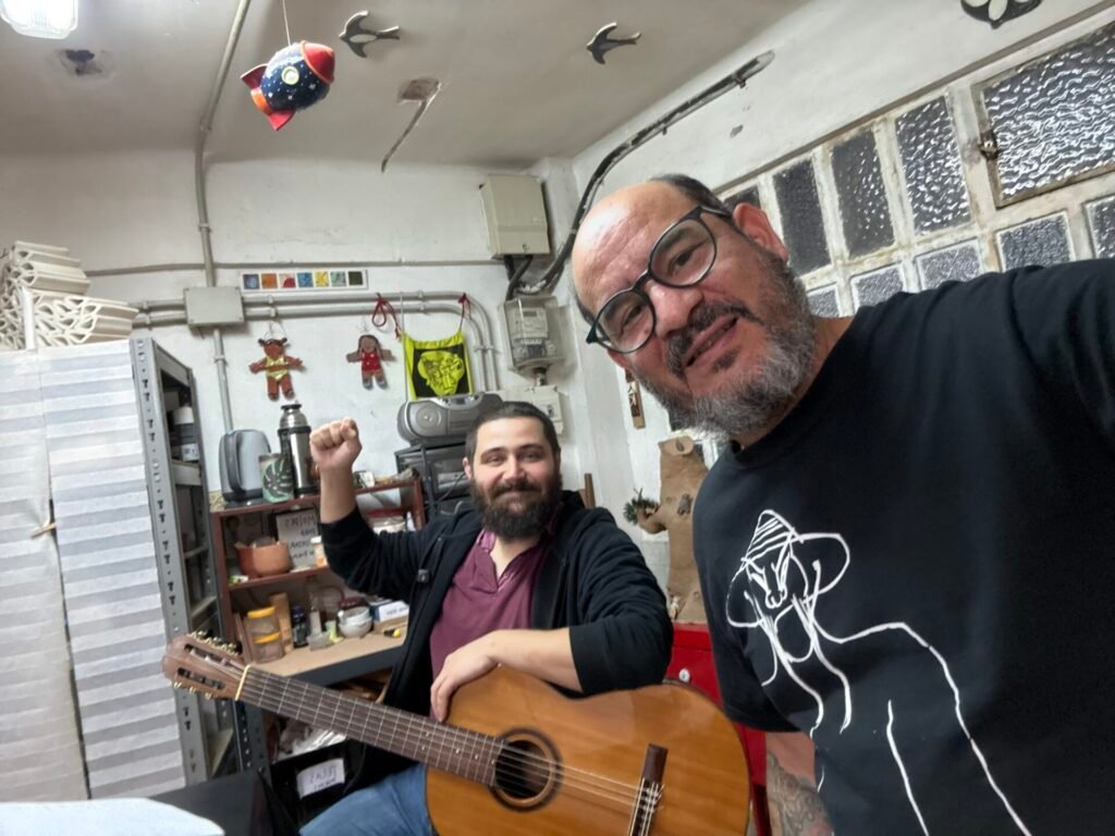 Pipo Pérez y Jaime Yakaman en Atelier Ointza en el Oinatza el pasado 11 de octubre. Jaime Yakaman, 2026